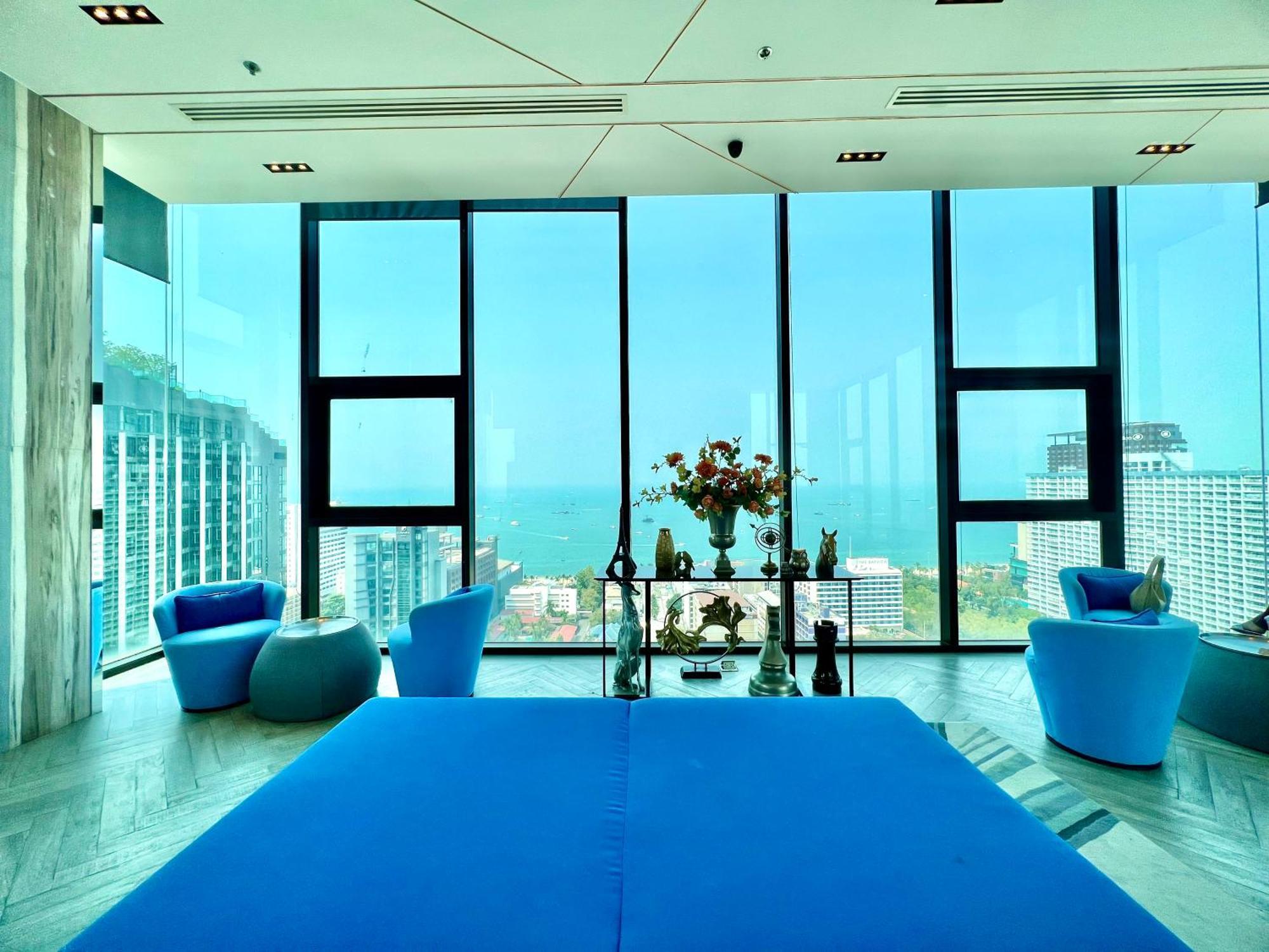 Sea View Pattaya Beach @The Base Central Pattaya ภายนอก รูปภาพ